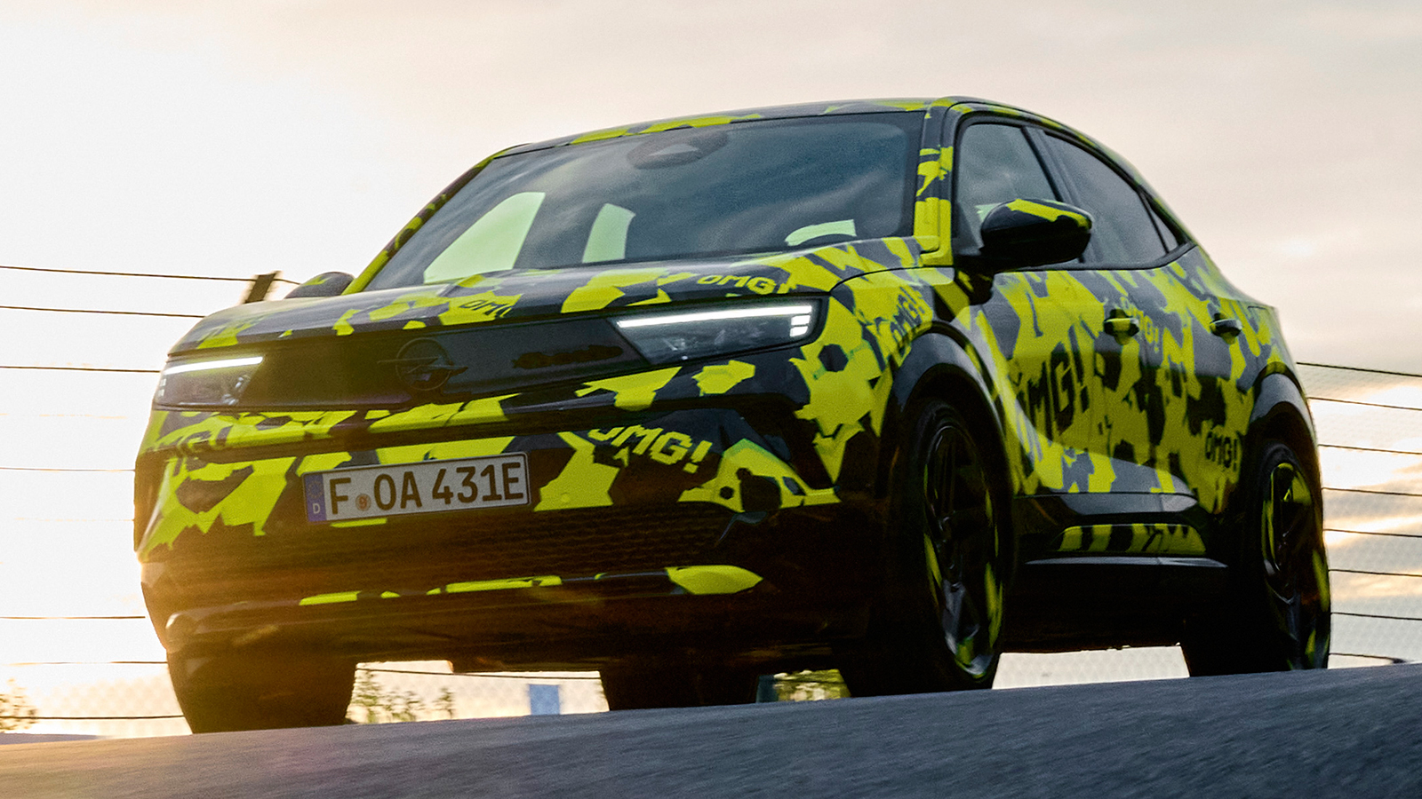 To «καυτό» Opel Mokka GSE τελειώνει τις δοκιμές και έρχεται σύντομα